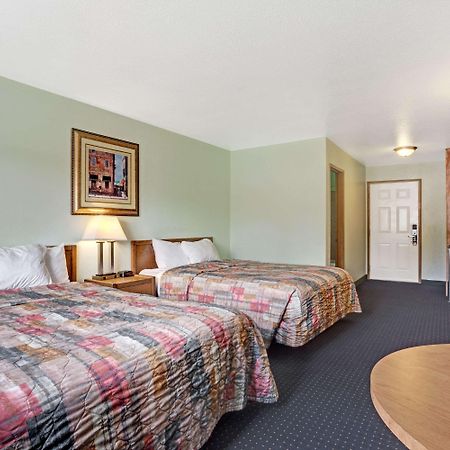 Travelodge By Wyndham Seattle North Of Downtown Buitenkant foto