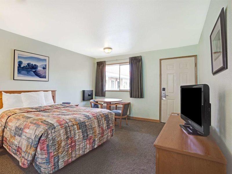 Travelodge By Wyndham Seattle North Of Downtown Buitenkant foto